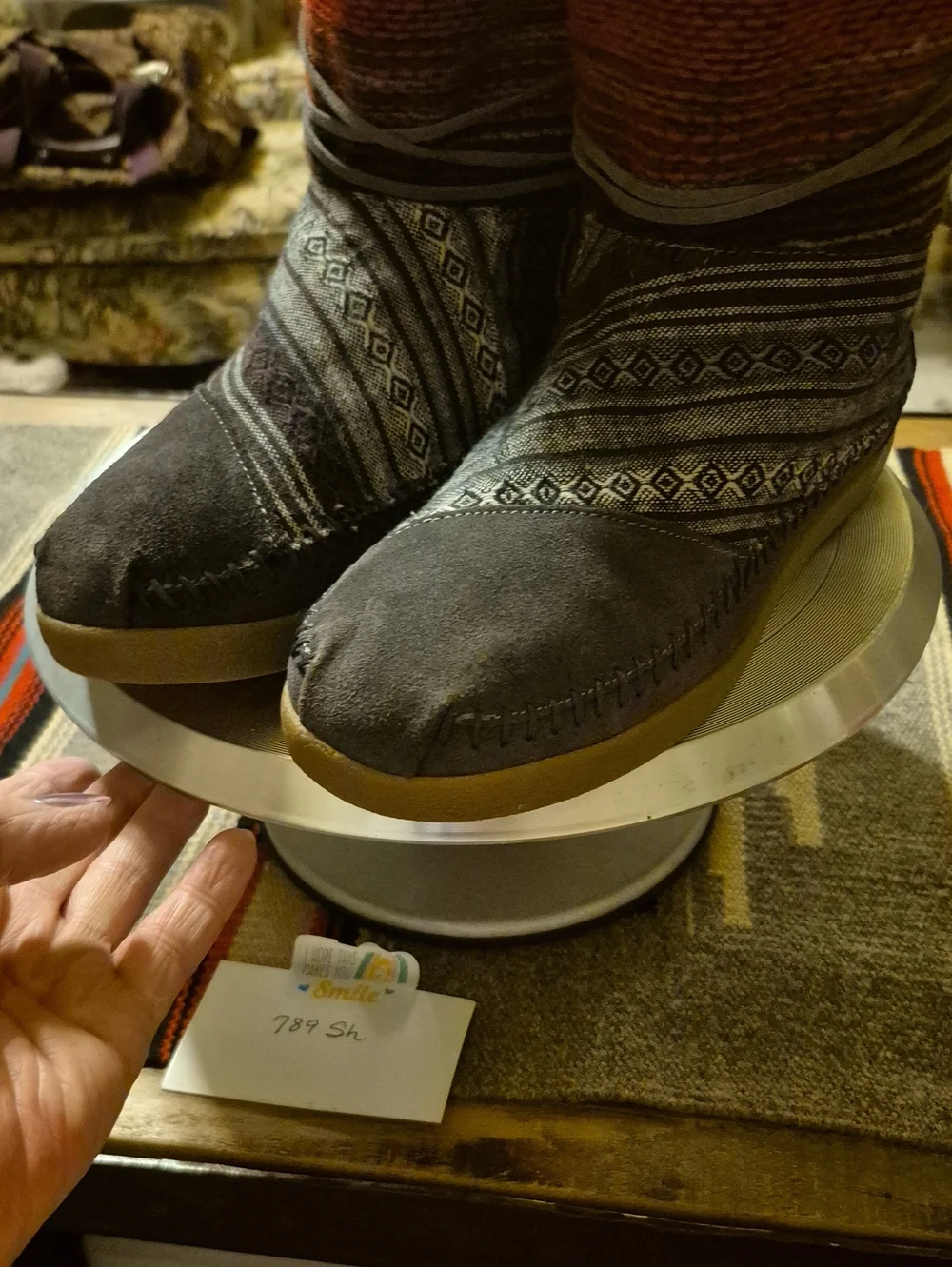TOMS Nepal Mixed Woven Boots. thick faux fur lining Sz.7 To7.5. (#789SH)